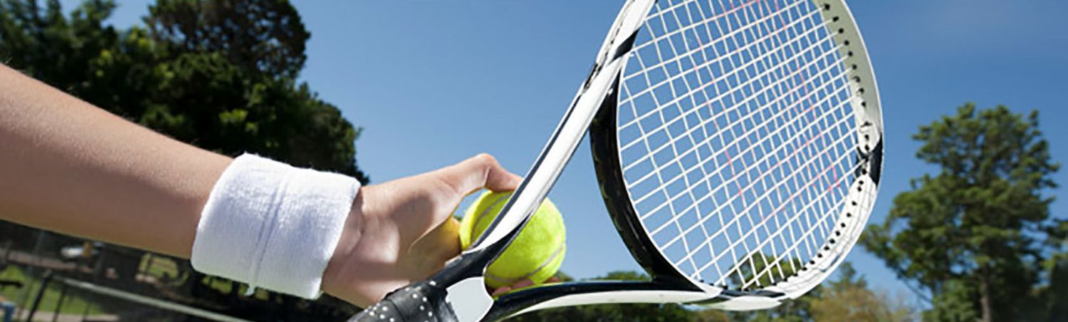 Shop dụng cụ tennis và phụ kiện thể thao