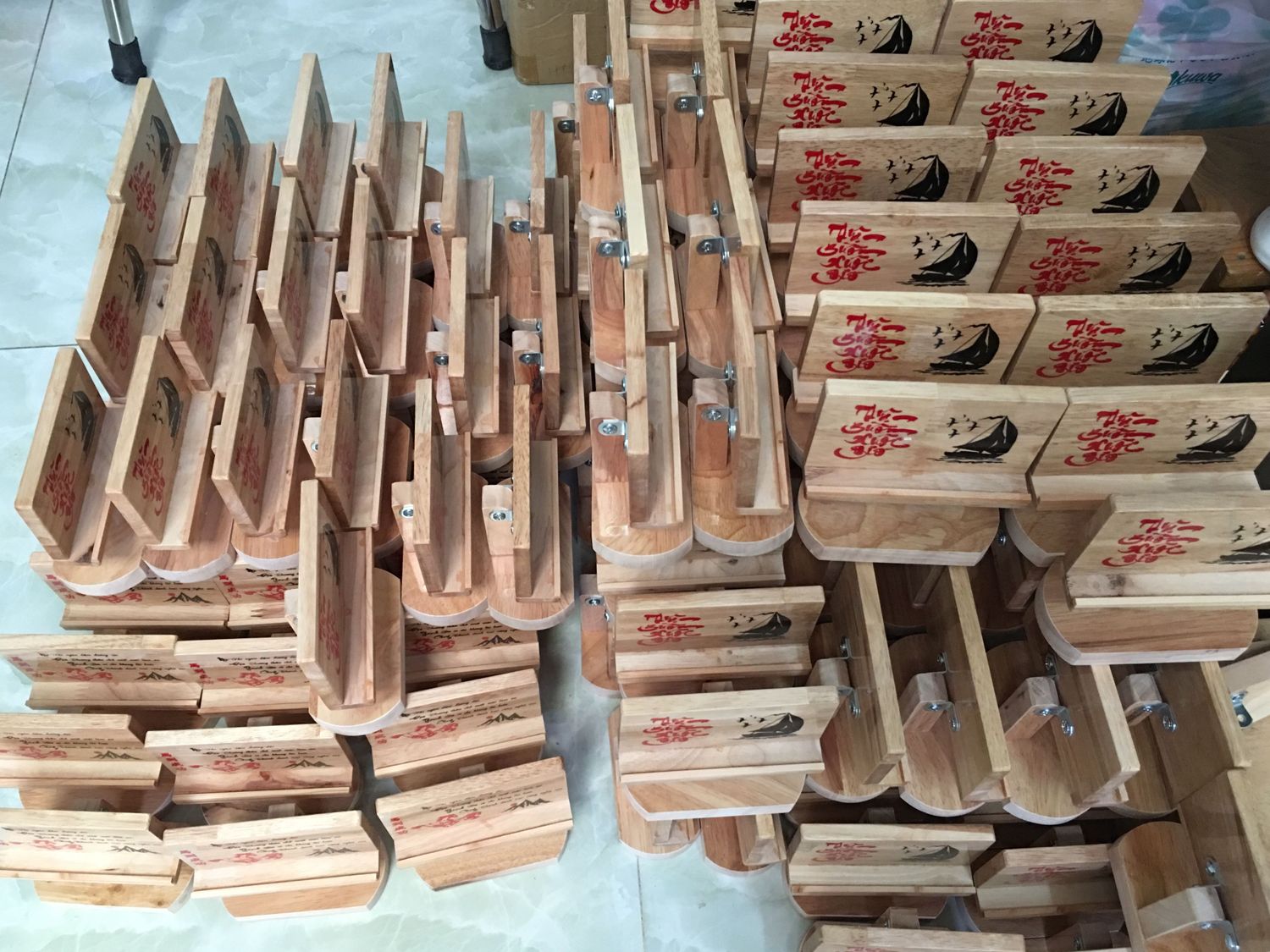 Đồ gỗ giá tại xưởng